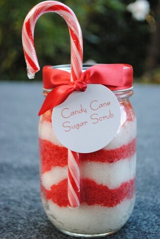 candy-cane-sugar-scrub